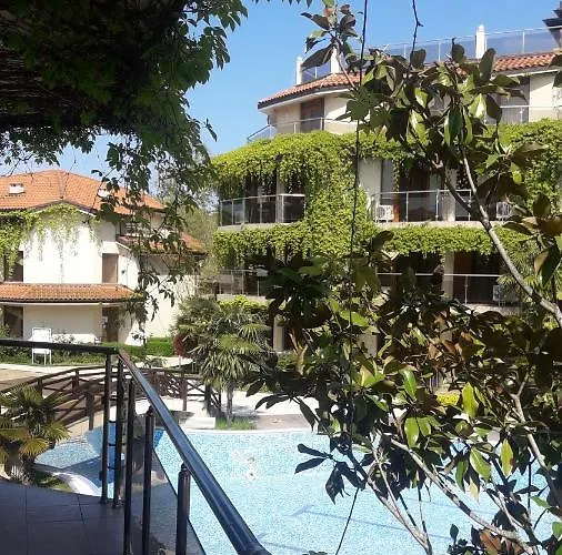 лагуна Aйланд * Sozopol